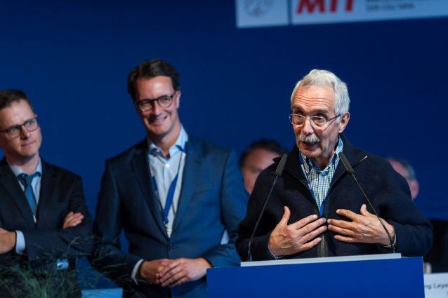 21. Landesdelegiertenversammlung am Flughafen